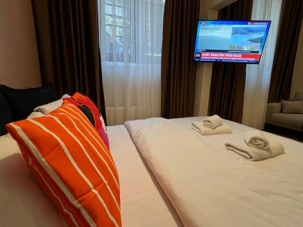 Roj Suite Istanbul Exterior photo